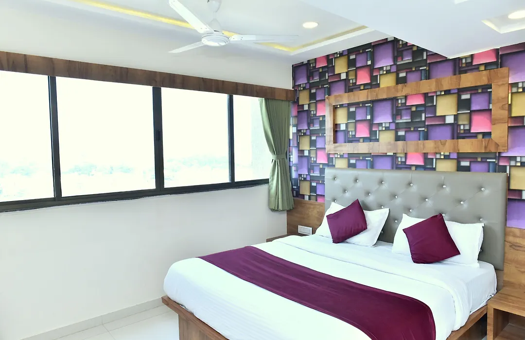 Hotel Royal King By Sky Stays-1